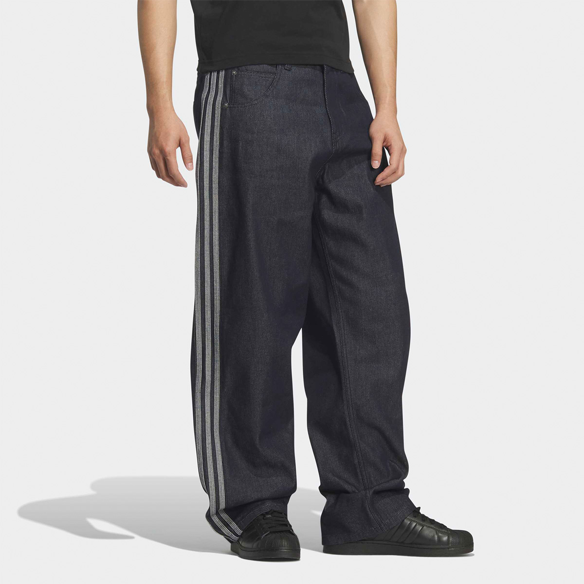 adidas Originals アディダス デニム ファイヤーバード トラックパンツ