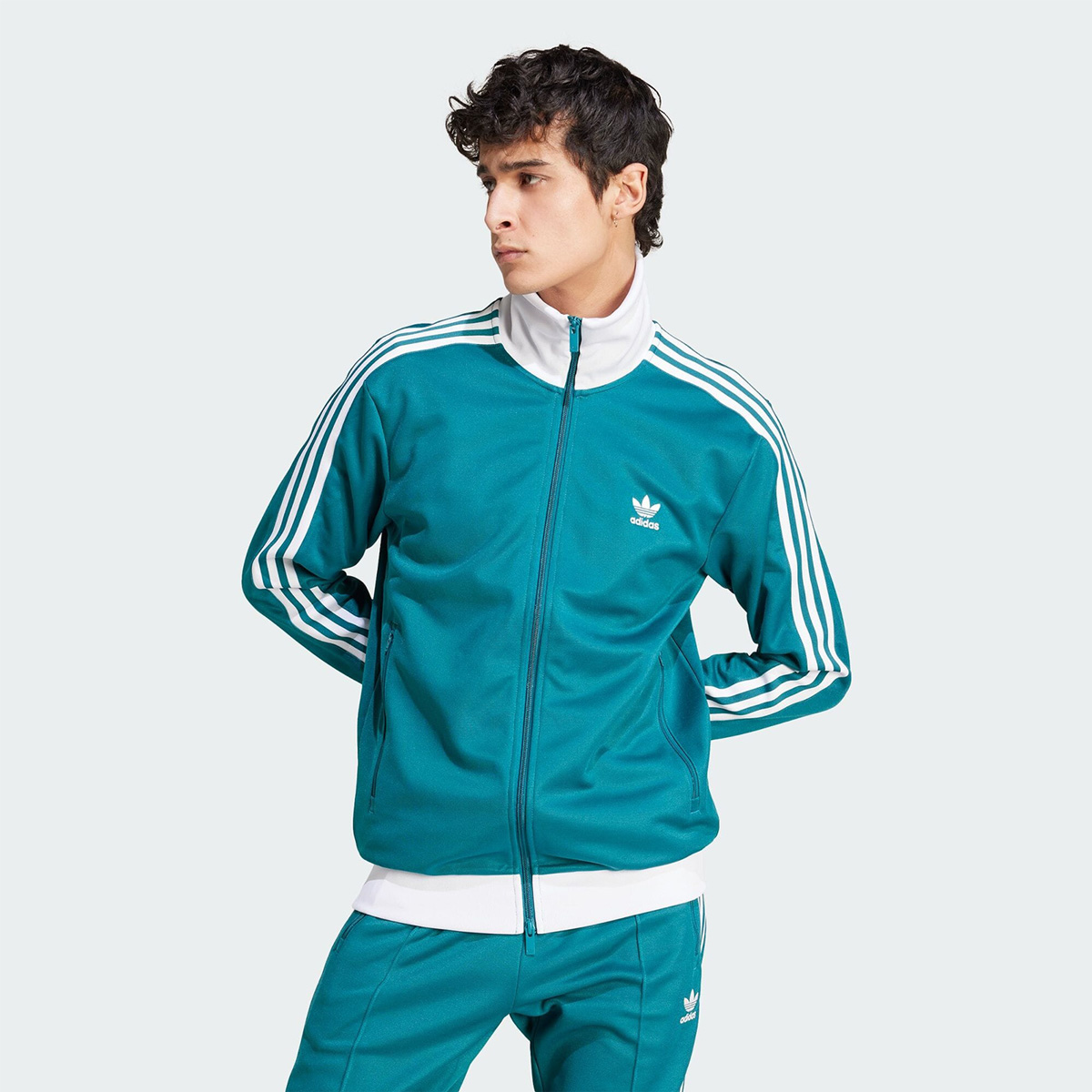 adidas Originals アディダス ジャージ アディカラー クラシック