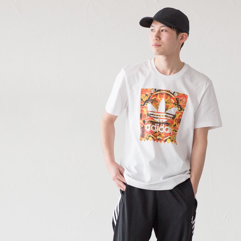 【直営店】【adidas originals】チャイニーズTシャツ 日本未発売 41RyWSq3HWL._UY1000_.jpg