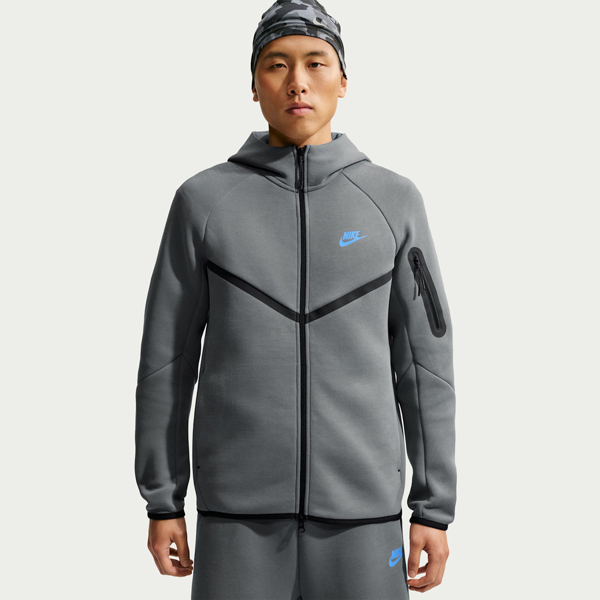 NIKE（ナイキ） テックフリース フルジップ ウィンドランナー パーカー