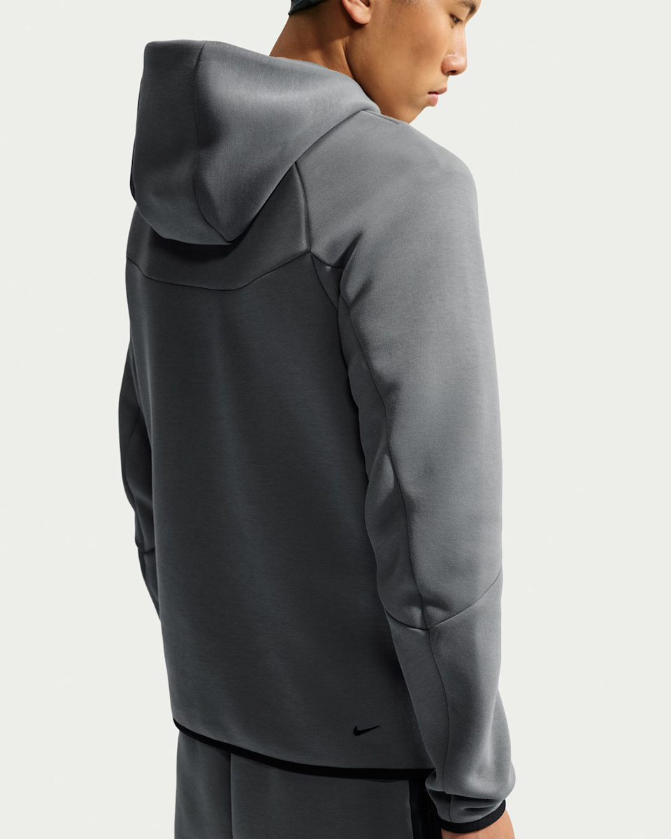 NIKE（ナイキ） テックフリース フルジップ ウィンドランナー パーカー