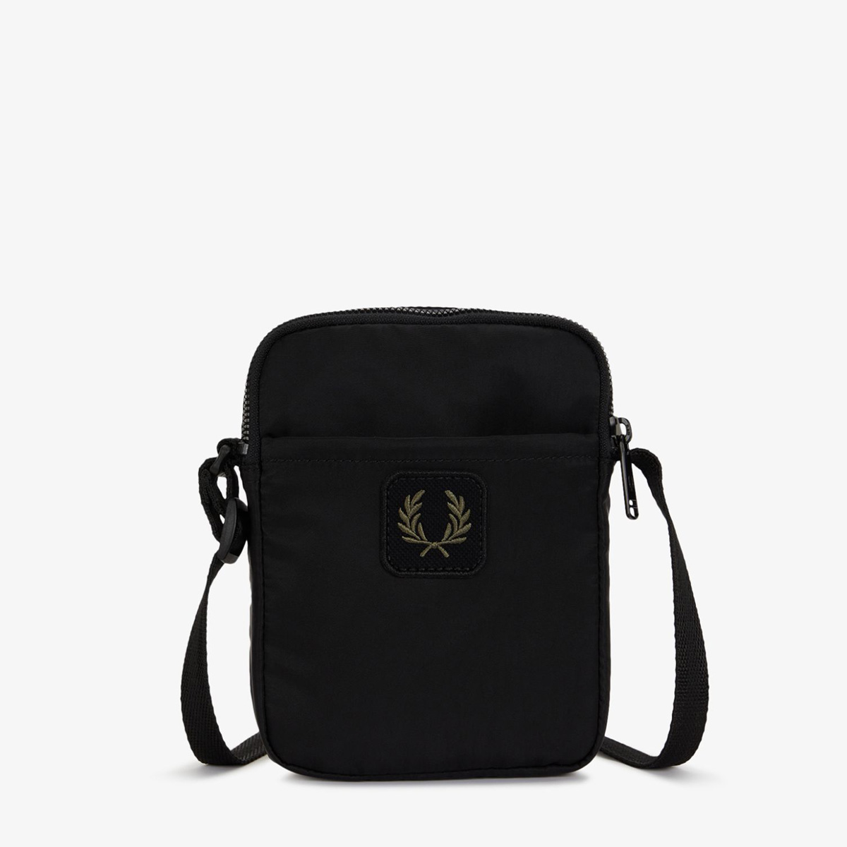 FRED PERRY（フレッドペリー） クリンクル ナイロン スモール サイド 