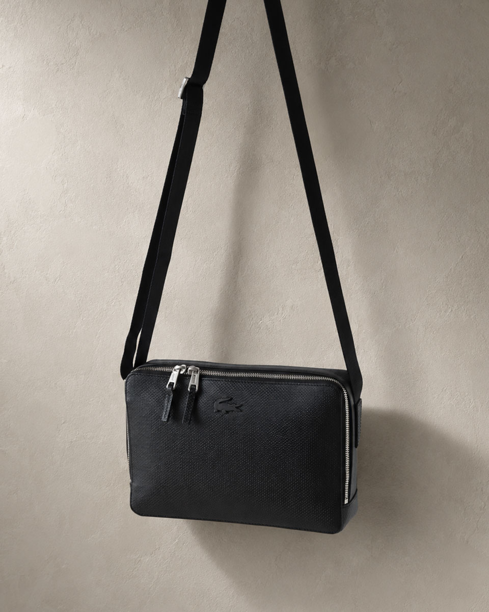 LACOSTE（ラコステ） CHANTACO スクエア ショルダーバッグ LACOSTE