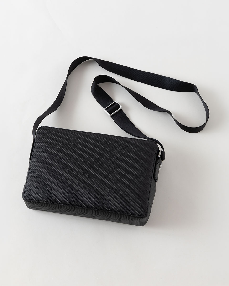 LACOSTE（ラコステ） CHANTACO スクエア ショルダーバッグ LACOSTE