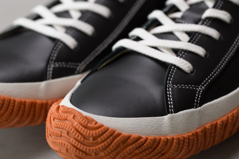 新品・未使用【SPINGLE】MOVE SPM-101/レザースニーカー/L/黒 SPINGLE MOVE（スピングルムーブ）の「【SPINGLE MOVE 別注】GORE-TEX