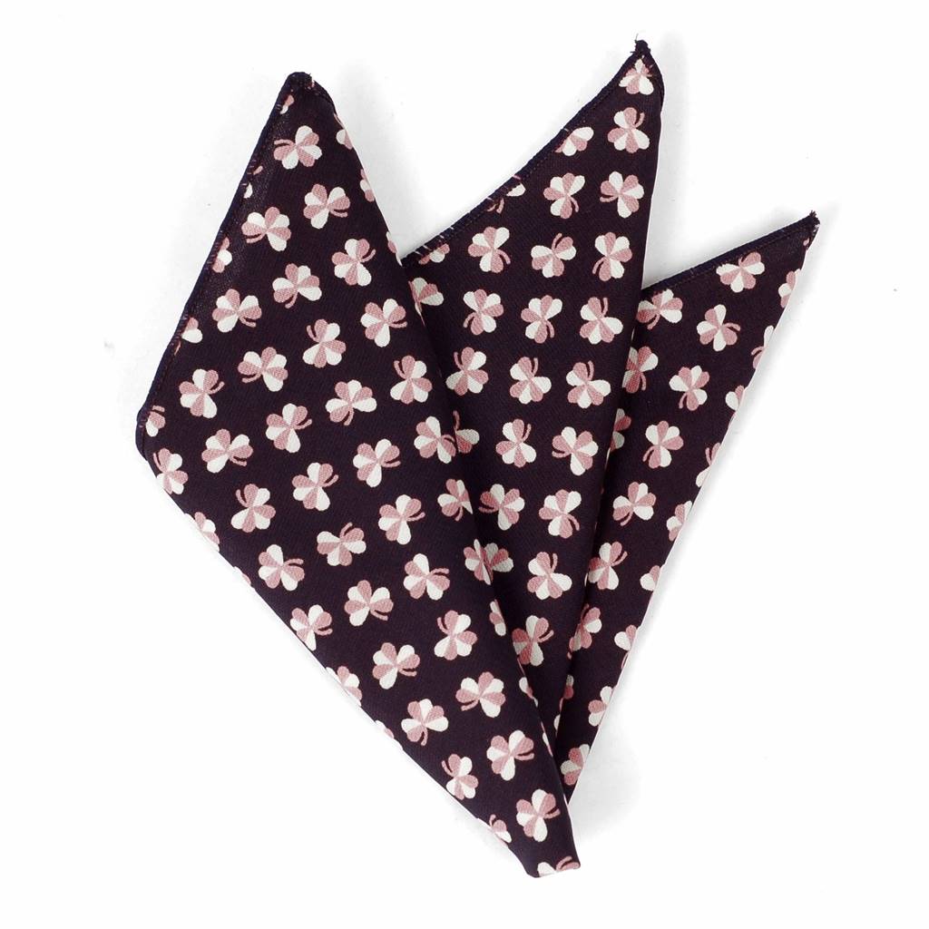 ポケットチーフ ハンカチ ヒョウ柄、チェック柄 ペイズリーなど 10種 一枚でジャケットの胸元が個性的に変わるチーフ飾り！送料無料 |  | 10