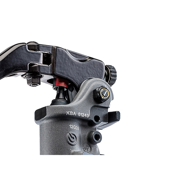RCS ラジアル ブレーキマスターシリンダー φ15 レバーレシオ 18/20mm スタンダードレバー 110.A263.30_1