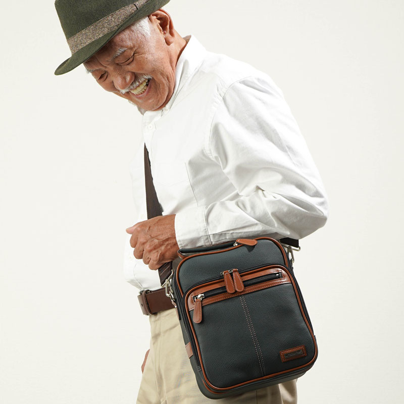 【新品】プレリーギンザ　ショルダーバック　父の日　プレゼント　紳士 楽天市場】父の日 ショルダーバッグ（バックパック・リュック
