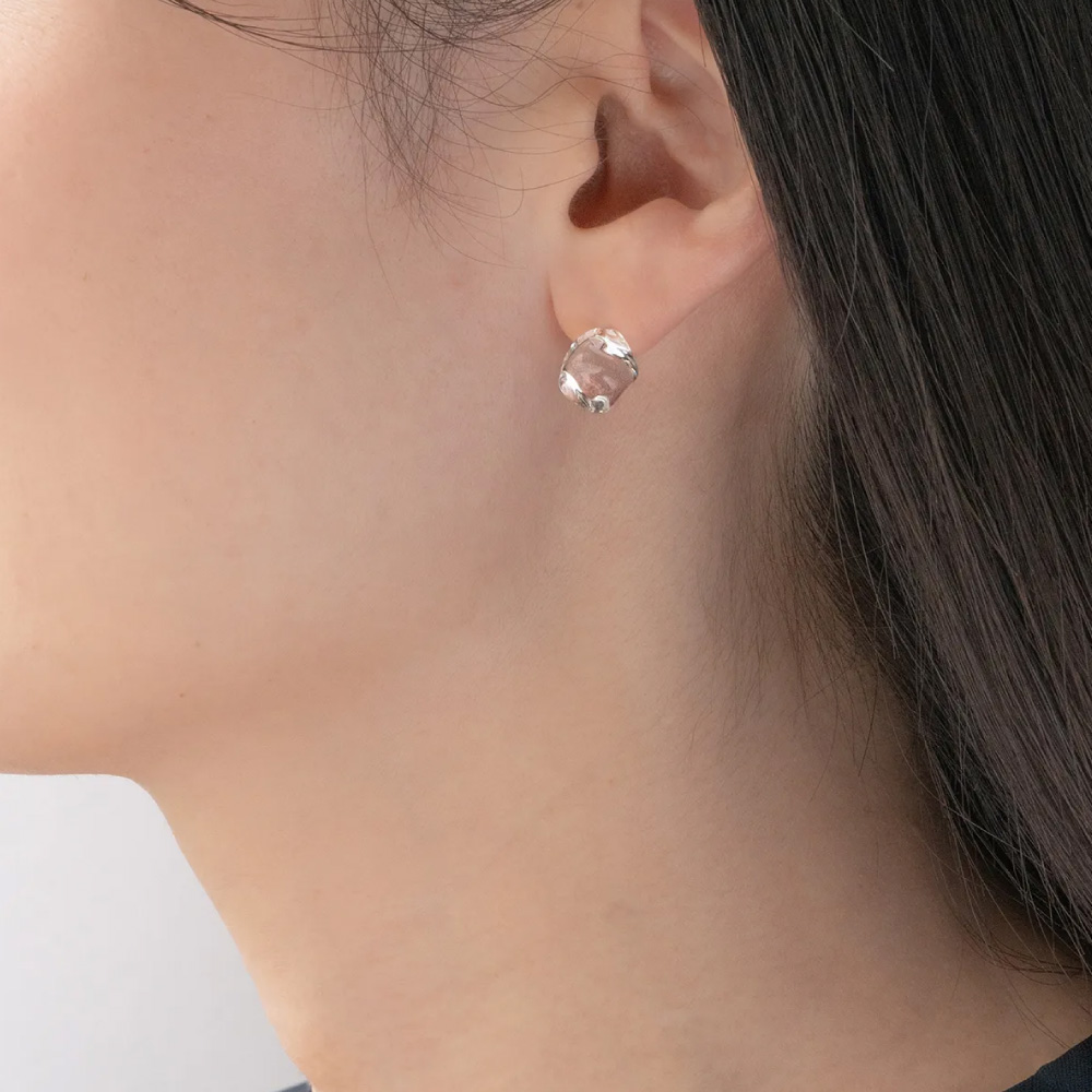 HARIO Lampwork Factory（ハリオランプワークファクトリー） ピアス