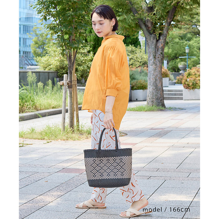 菱模様 メルカド ウーヴン バッグ メルカドバッグ 2024 トレンド
