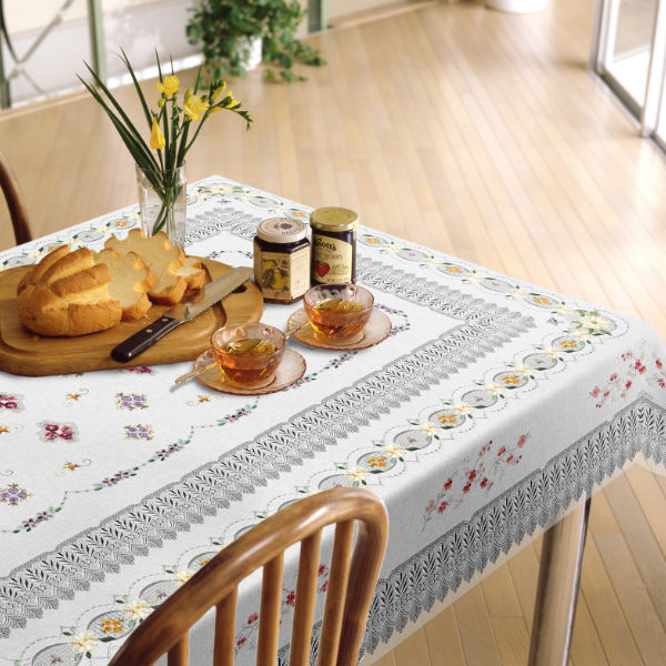 テーブルクロス 135×185cm MGプリントレース セーヌ 樹脂製 日本製