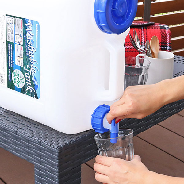 岩谷マテリアル ウォータータンク Nタイプ 20L コック付き （ 水