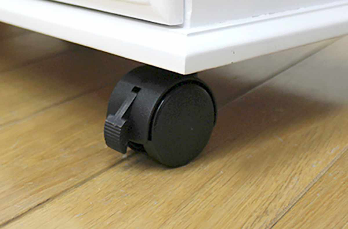 キッチンワゴン 天然木 タイル天板付 引出し3杯 扉付 幅59cm （ キッチン ワゴン キッチン収納 桐 木製 キャスター付き ）の画像