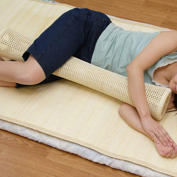 籐 抱き枕 長さ90cm ラタン 籐枕 まくら （ 枕 抱きまくら だきまくら 籐製 ）の画像