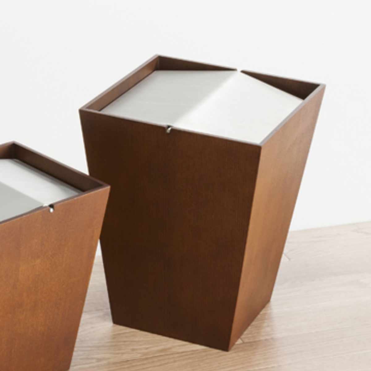 ゴミ箱 14L フラップ付き 木製 ルーフＬ ウォールナット （ 14リットル ふた付き フラップ式 コンパクト リビング 木目 天然木 ）_2