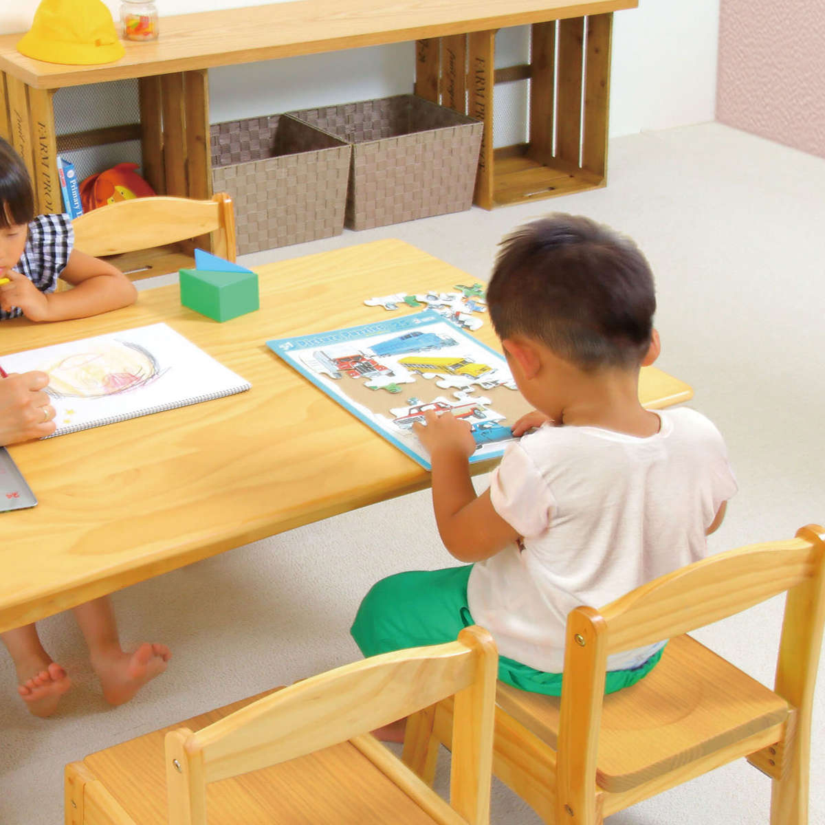机 キッズテーブル ファミリア 幅110cm （ 子供 こども テーブル 学習机 天然木 木製 つくえ ）の画像