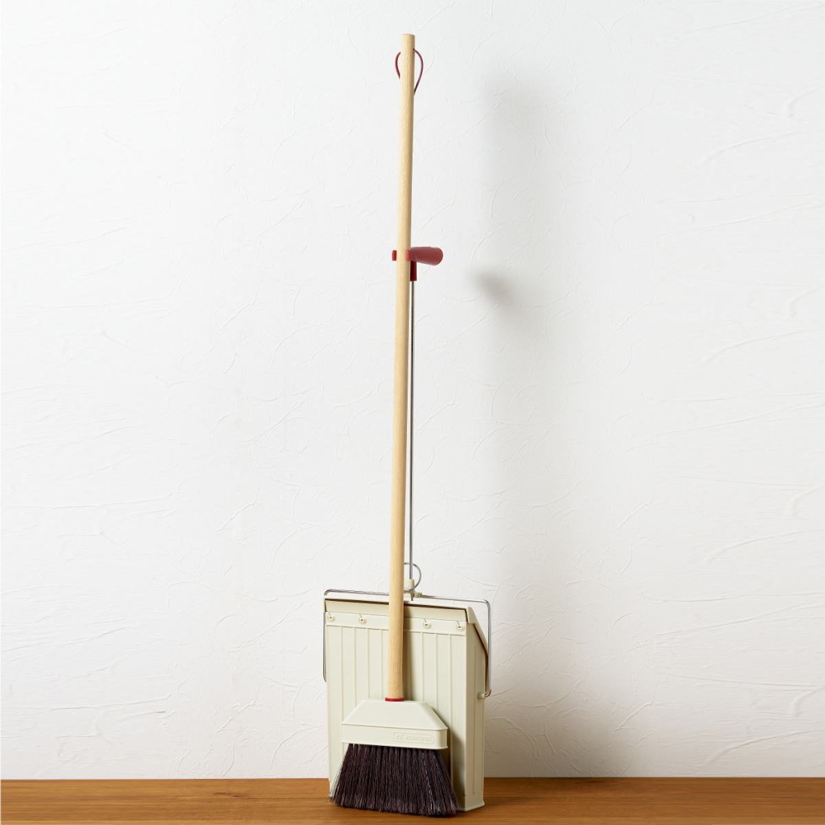 SANKA（サンカ） ちりとり SCHALTEN ロングダストパン （ シャルテン