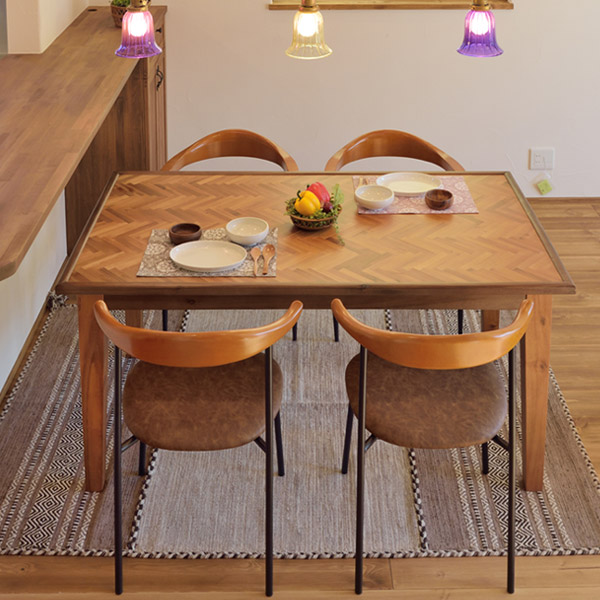 東谷 ダイニングテーブル TERI 天板ヘリンボーン柄 東谷 ダイニングテーブル TERI 天板ヘリンボーン柄 ヘリンボーンテーブル