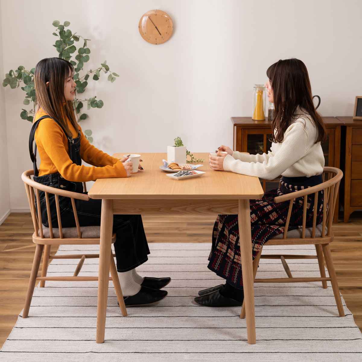 ダイニングチェア 椅子 天然木 ソフトレザー ファブリック 座面高47cm