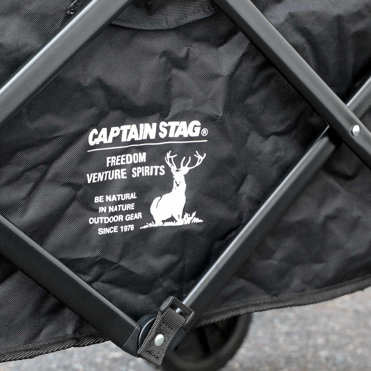 アウトドアワゴン 収束型4輪キャリー キャプテンスタッグ ブラックラベル （ CAPTAIN STAG アウトドアキャリー キャリーカート ワゴン カート キャリー ）_18