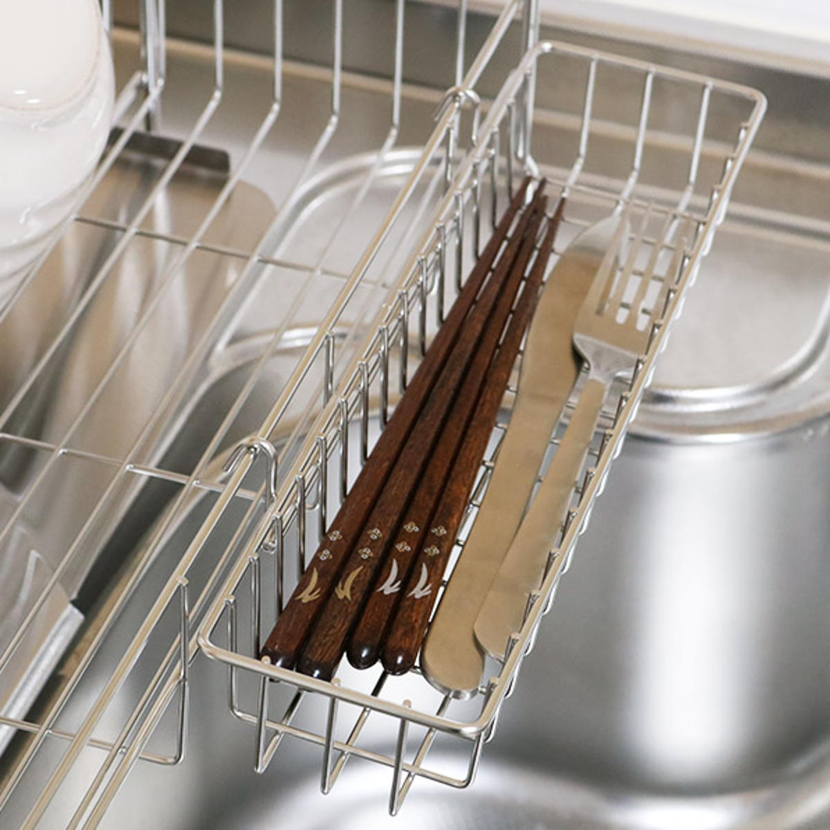 ヨシカワ 水切りラック シンクサイド 幅の広がる2段水切り 幅15cm×奥行