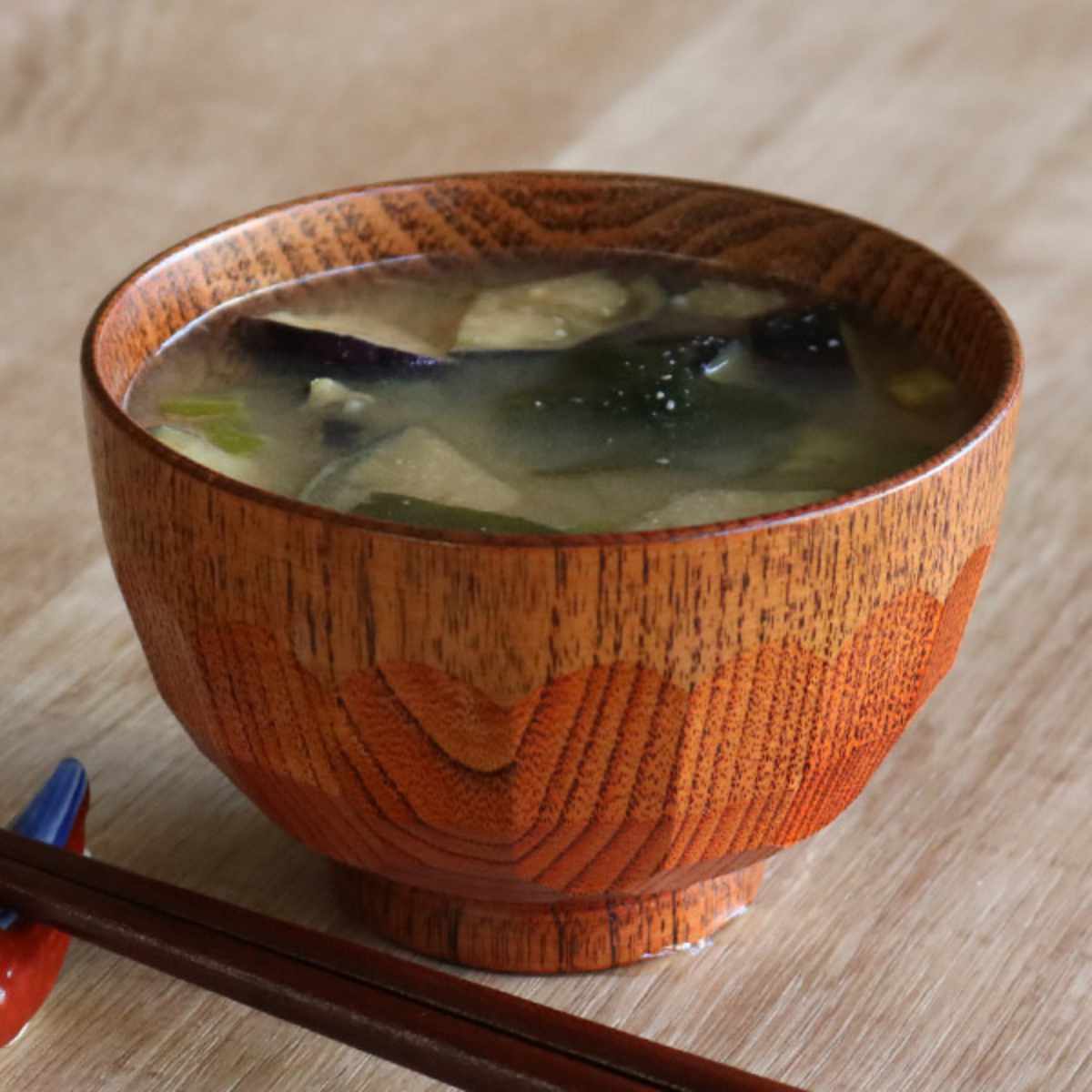 汁椀 木製 270ml 亀甲木目 漆 天然木 ...の詳細画像1