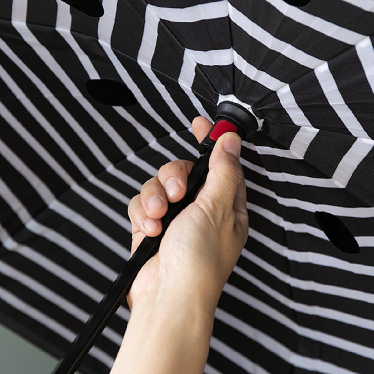 傘 晴雨兼用 逆さに開く2重傘 circus サーカス 長傘 二重傘 ベージュ