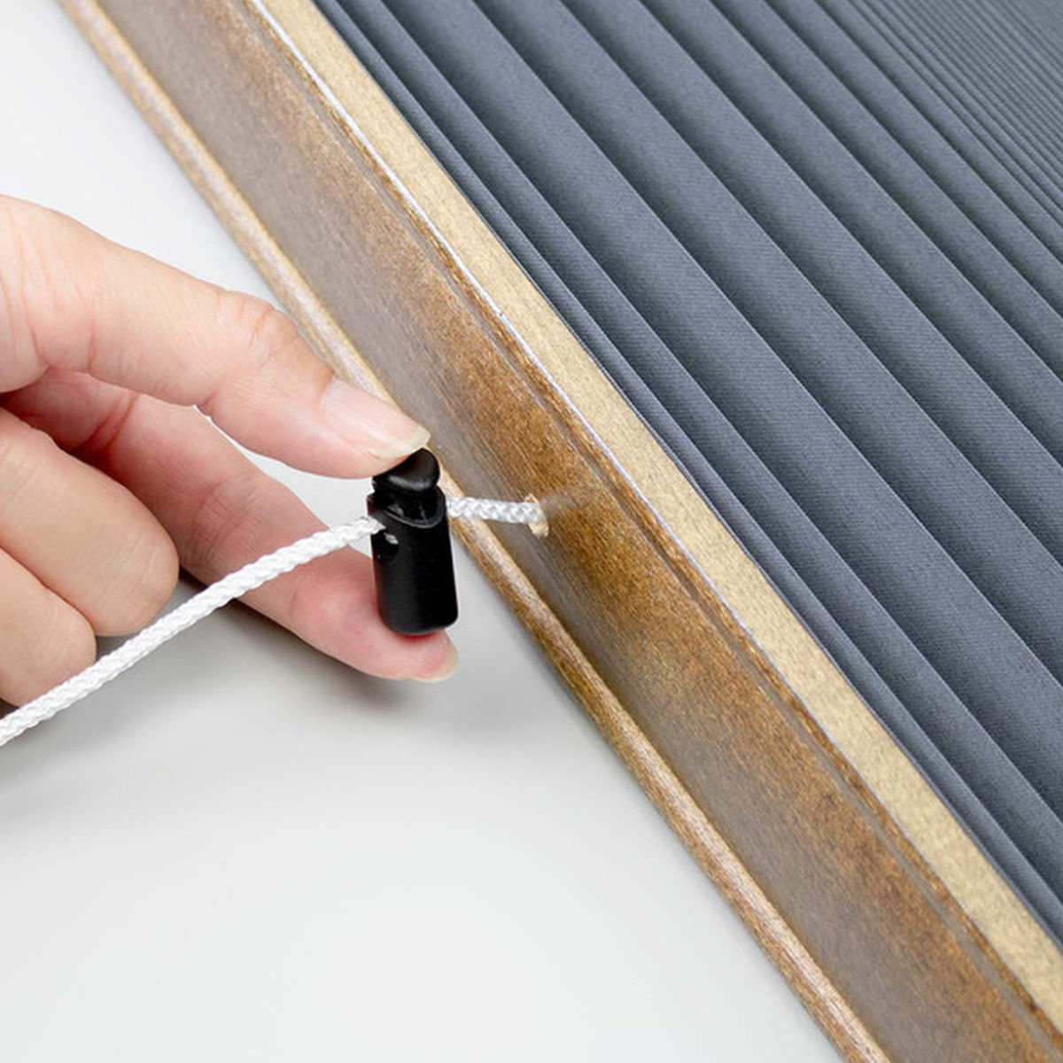 小窓用 スクリーン 断熱 幅35×丈90cm 突っ張り棒なし ハニカムシェード