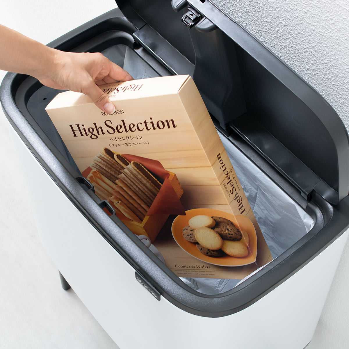 brabantia bo 36L ゴミ箱 お洒落 インテリア グレー 訳あり brabantia（ブラバンシア） ゴミ箱 36L Boタッチビン （ ブラバンシア