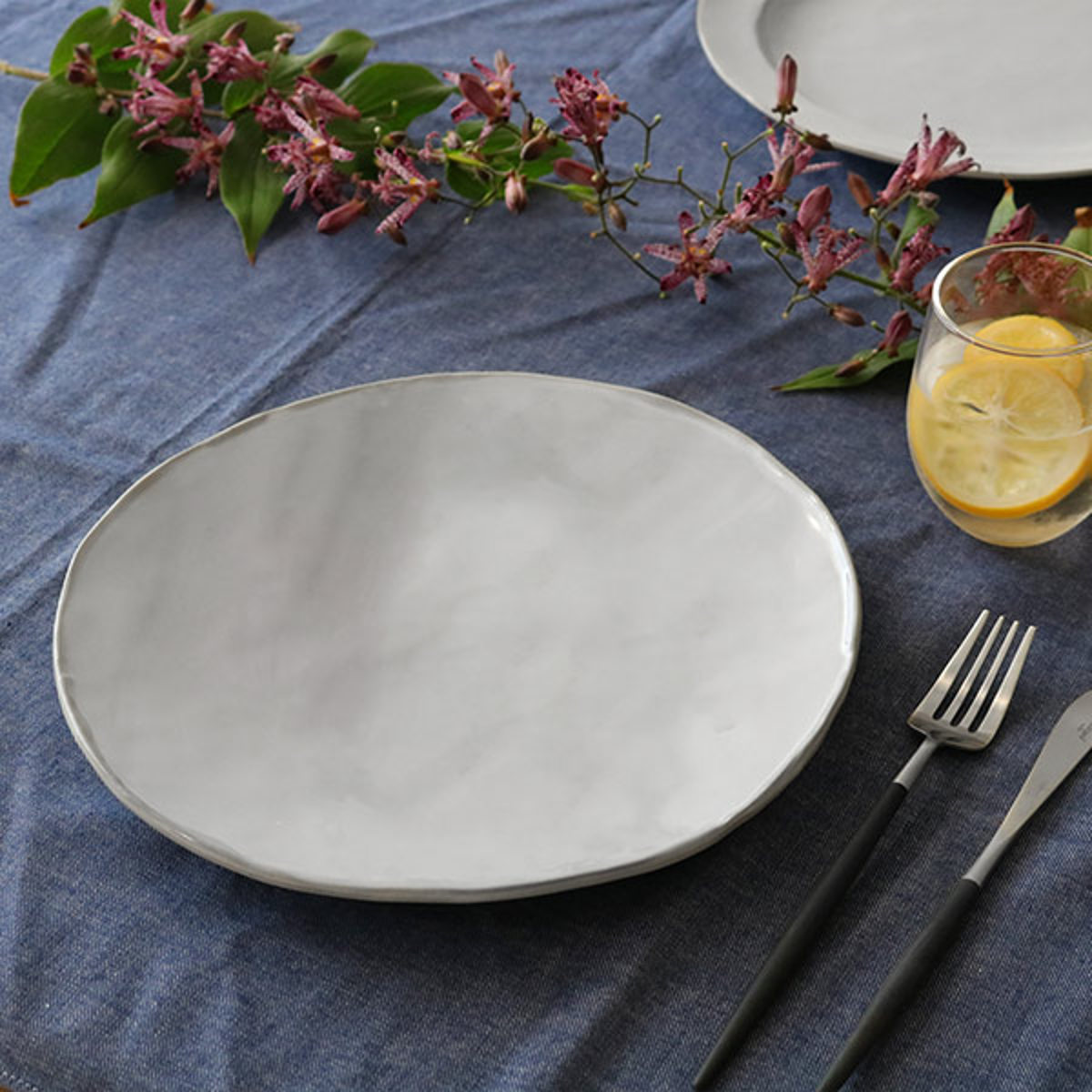 Calin（TAMAKI） プレート 26cm ラウンド Calin 皿 洋食器 陶器 日本製
