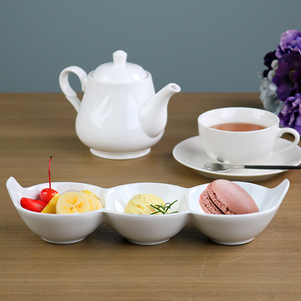 仕切り皿 3連 皿 ボウル 小鉢 おしゃれ 磁器 （ そら豆 和食器 電子