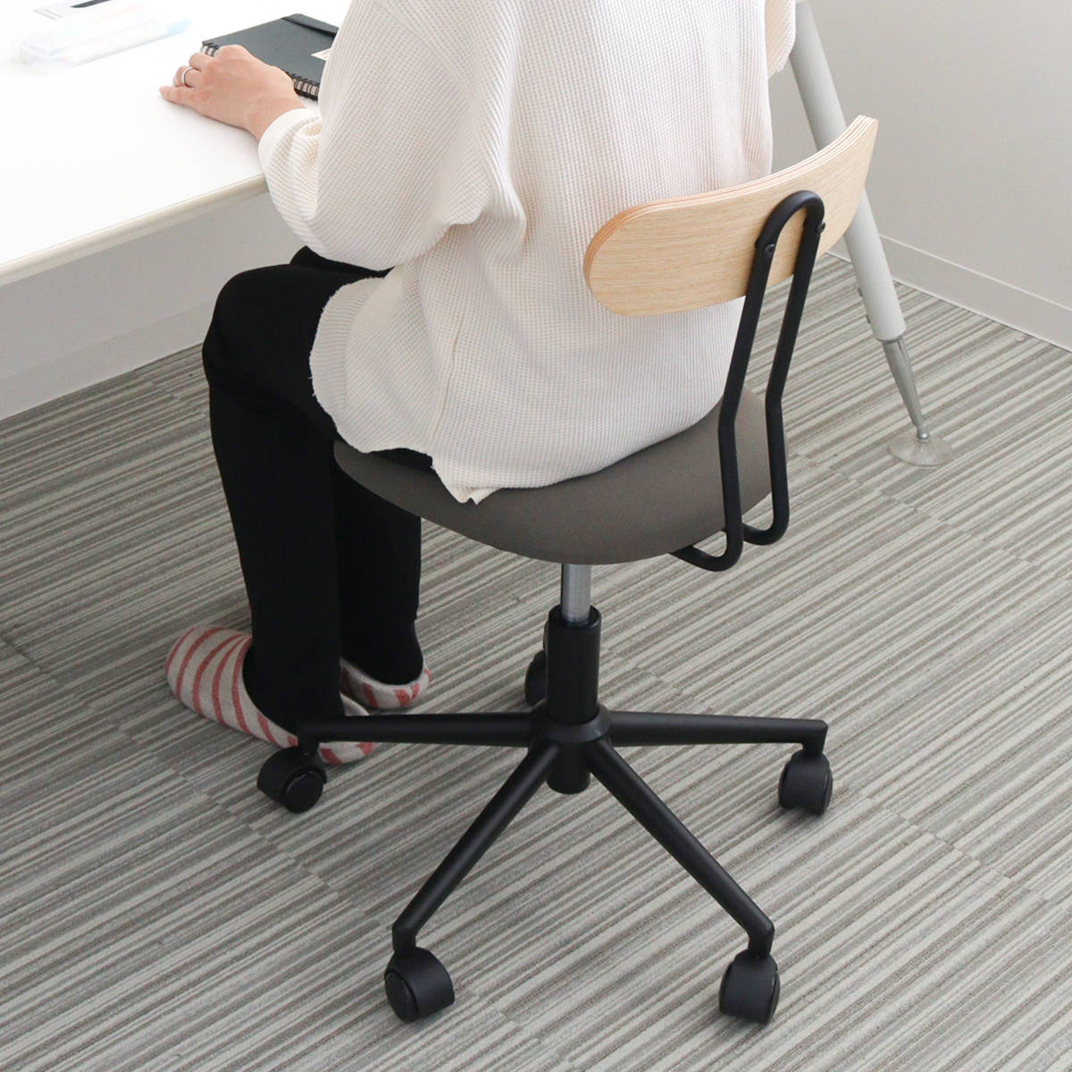 弘益 ワークチェア 昇降式 座面高約41cm〜51cm オフィスチェア