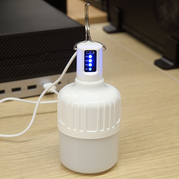 LEDライト ポータブル 2段階切り替え フラッシュ点滅機能付き （ 充電