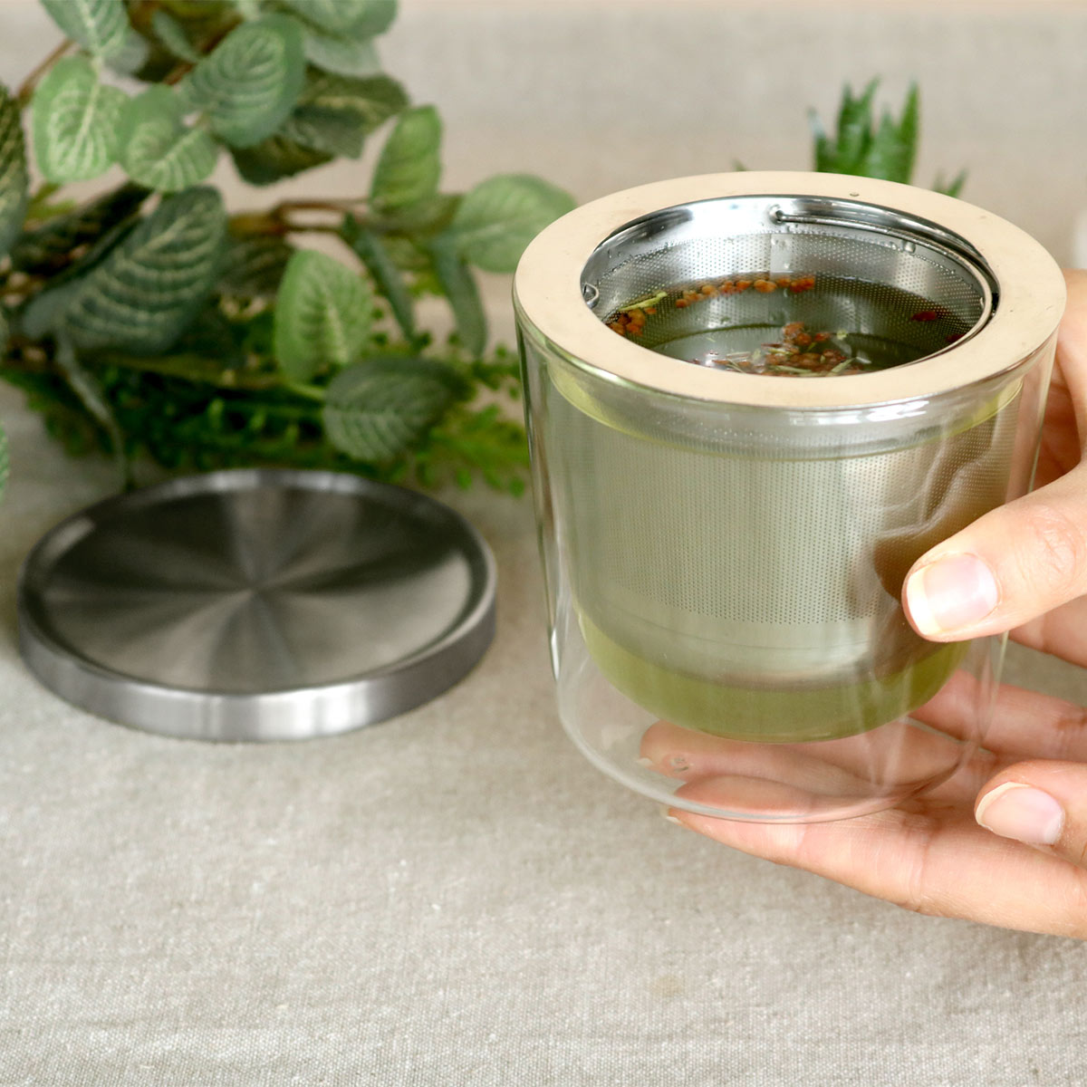 新品未使用品TiToTitaniumティーストレーナー450ml カップに対応 ティーポット 2cup用 ティーストレーナー | London Pottery ロンドン