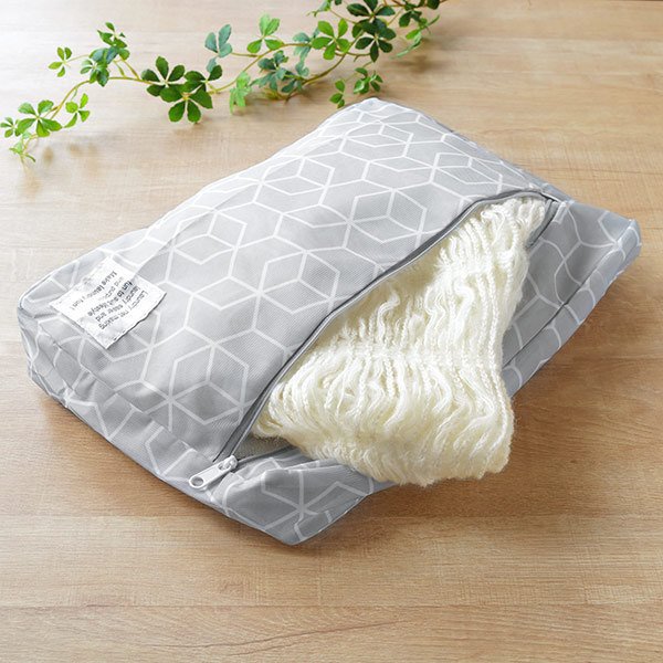 洗濯ネット まるごと洗えるランドリーポーチ L ジム 洗濯 ネット （ 洗濯用ネット コインランドリー用バッグ ポーチ 小物 ）