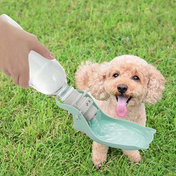 散歩 ボトル 犬 お散歩浄水＆マナーシャワー ペットボトル 浄水 （ 携帯給水機 携帯用水飲み ペット用品 ）
