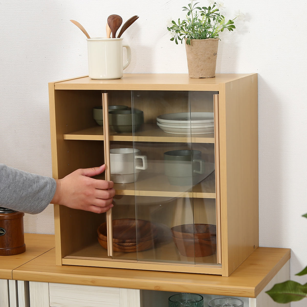 不二貿易（Fuji Boeki） ミニ食器棚 幅43cm 3段 カップボード ガラス