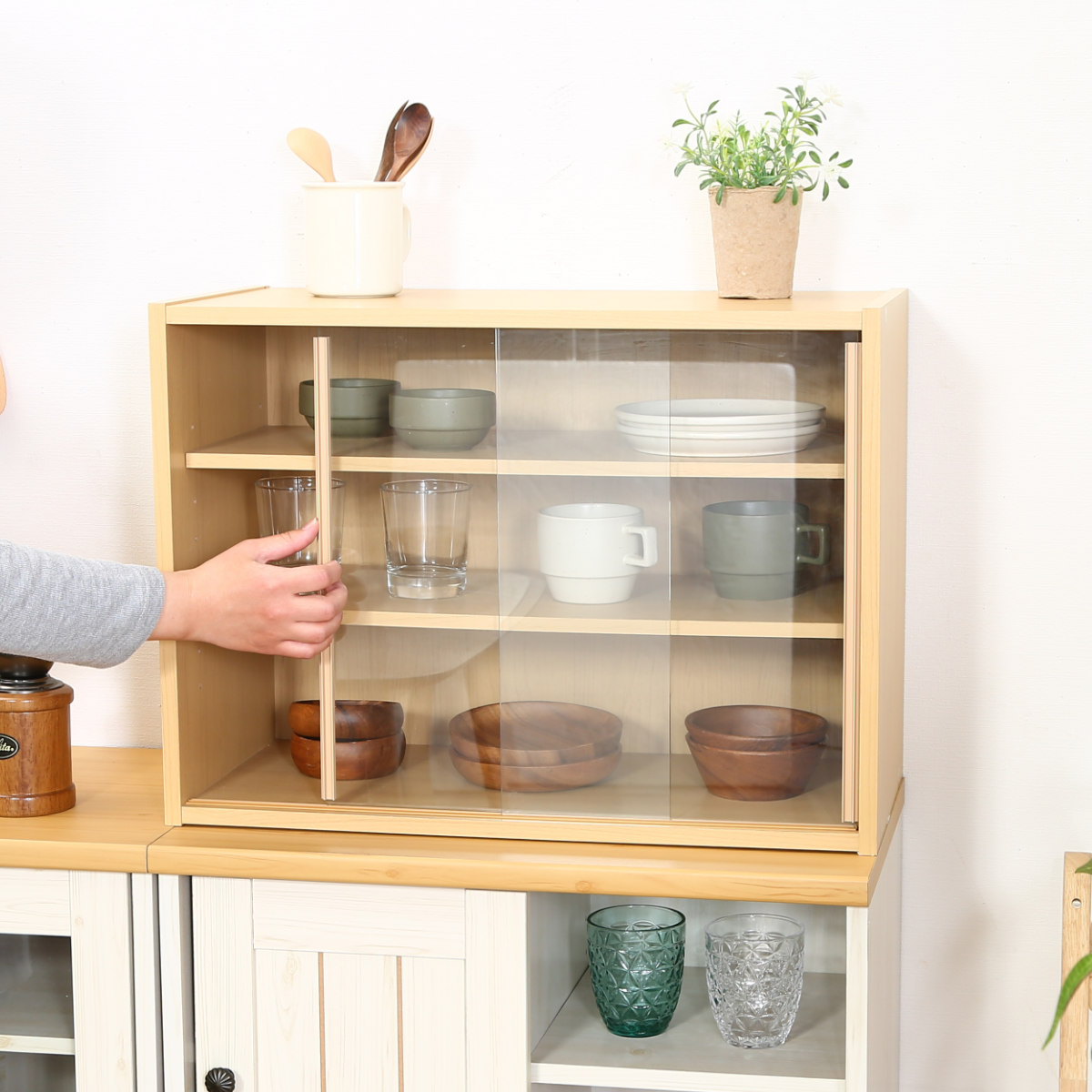 不二貿易（Fuji Boeki） ミニ食器棚 幅60cm 3段 カップボード ガラス