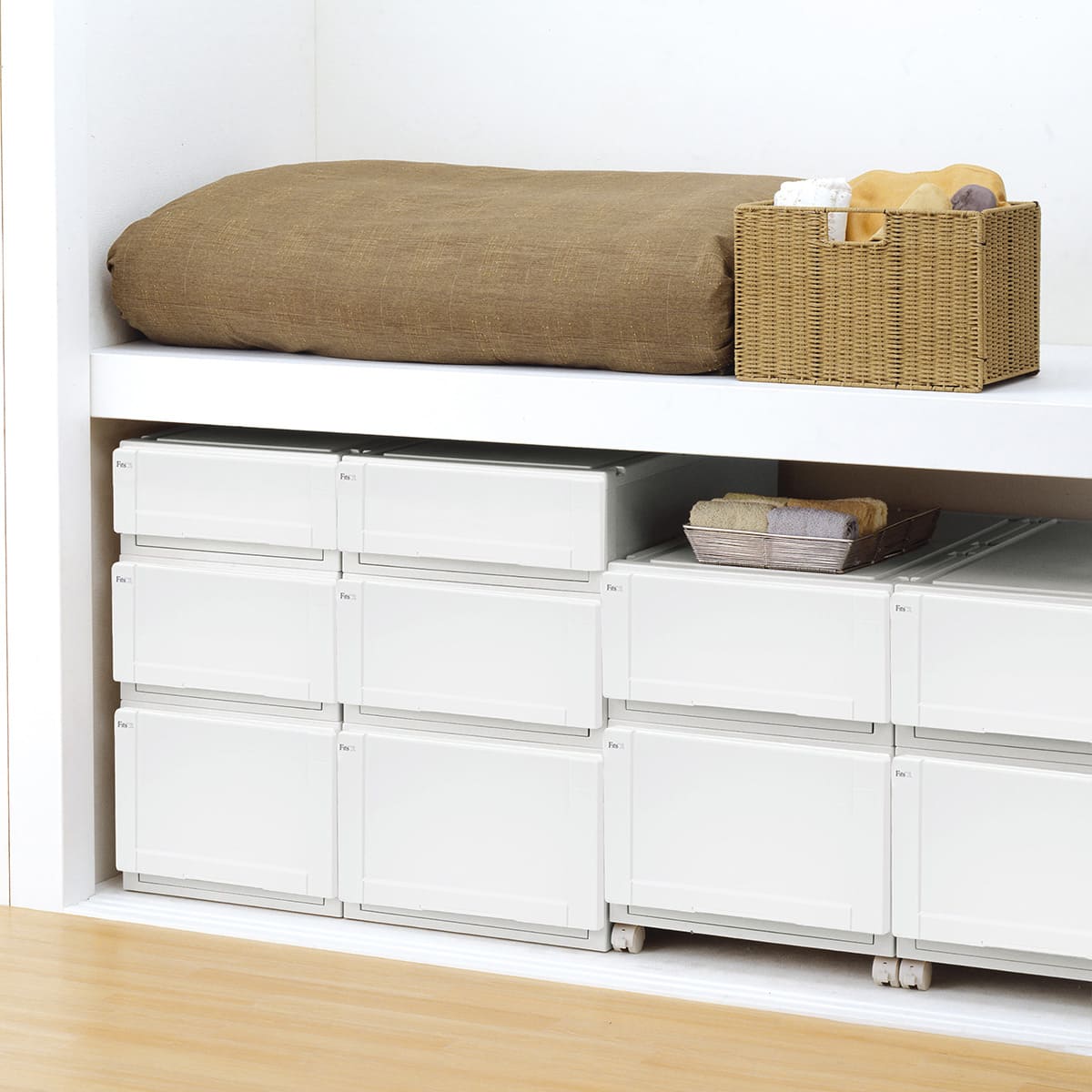 フィッツユニット　ホワイト　サイズ違い　8点 Amazon｜天馬 衣装ケース フィッツユニットケース 押入れ用 ホワイト