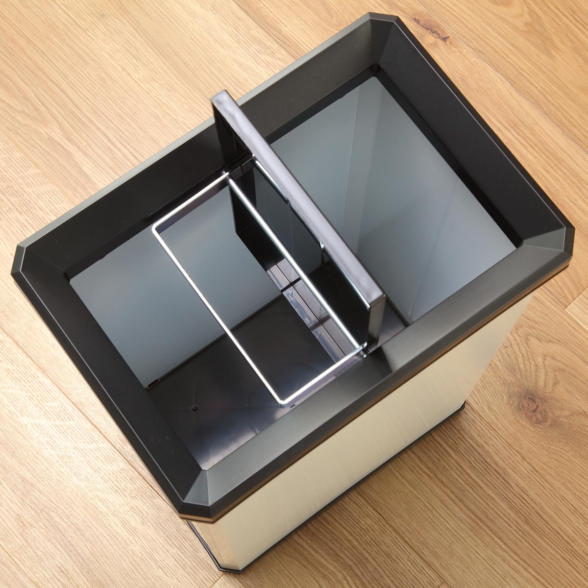 （法人限定） 屋内用ゴミ箱 業務用ダストボックス 23L Sサイズ ターンボックス オフホワイト色 （ 屋内用 ゴミ箱 ごみ箱 屋内 ふた付き スチール製 ）_10