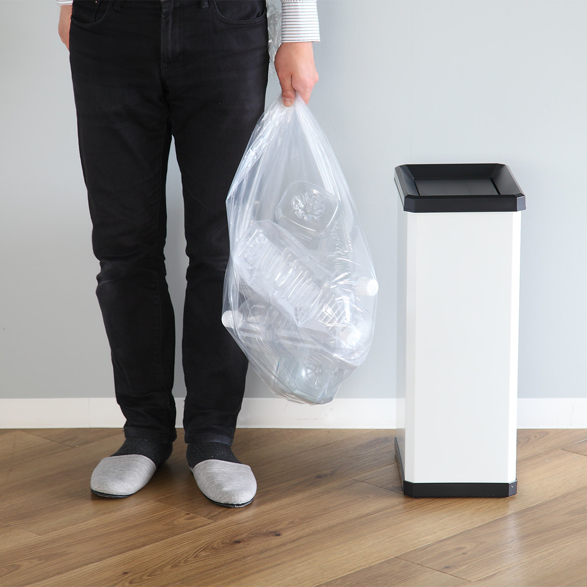 （法人限定） 屋内用ゴミ箱 業務用ダストボックス 23L Sサイズ ターンボックス オフホワイト色 （ 屋内用 ゴミ箱 ごみ箱 屋内 ふた付き スチール製 ）_12