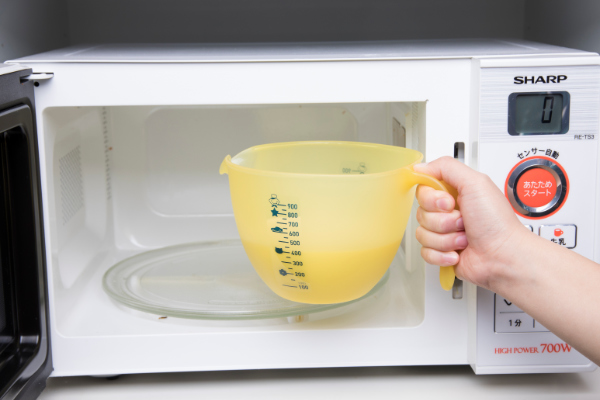 貝印 ハンドル付き計量ボウル リトルシェフクラブ ボウル 目盛り付き