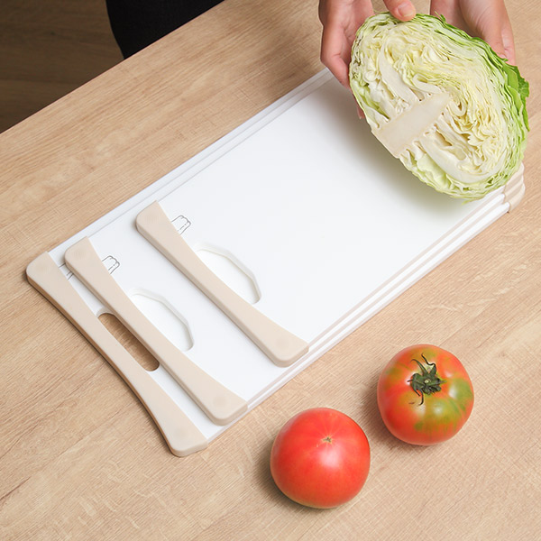 まな板 20cm×30cm 食洗機対応 抗菌 ストッパー付き耐熱抗菌まな板 S