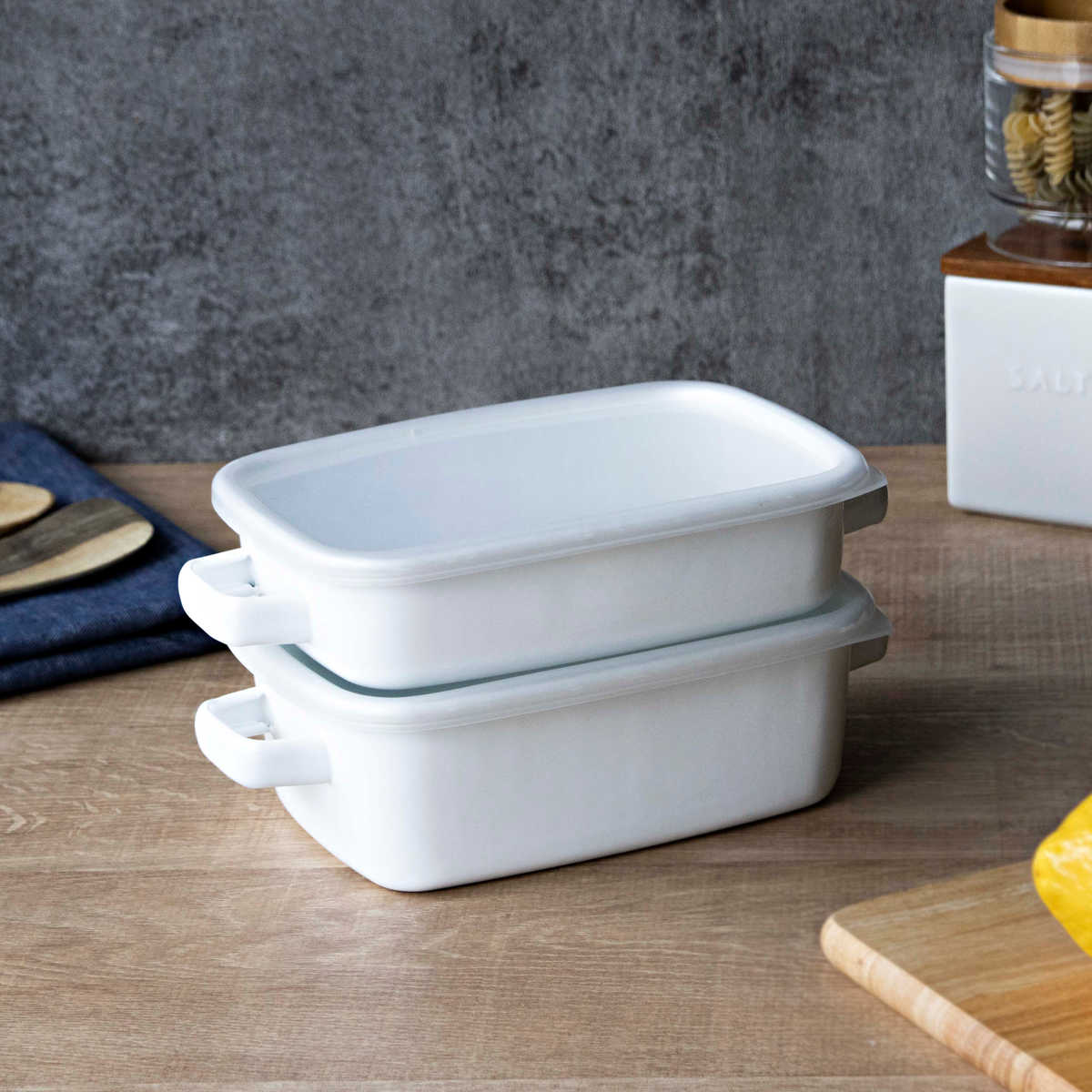 パール金属 グラタン皿 18cm 浅型 ホーロー ブランキッチン