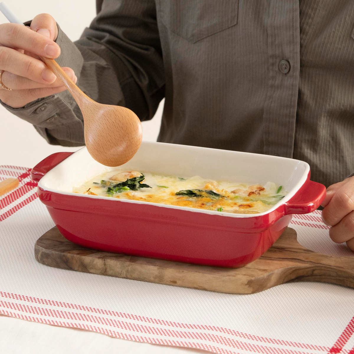 パール金属 グラタン皿 18cm 長方形 深型 陶磁器 （ 電子レンジ対応