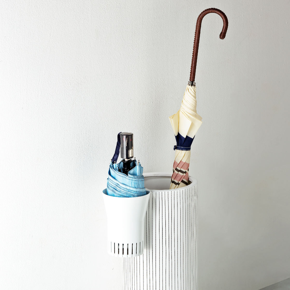 傘ホルダー 1本用 折りたたみ傘 フック式 ワ...の詳細画像4