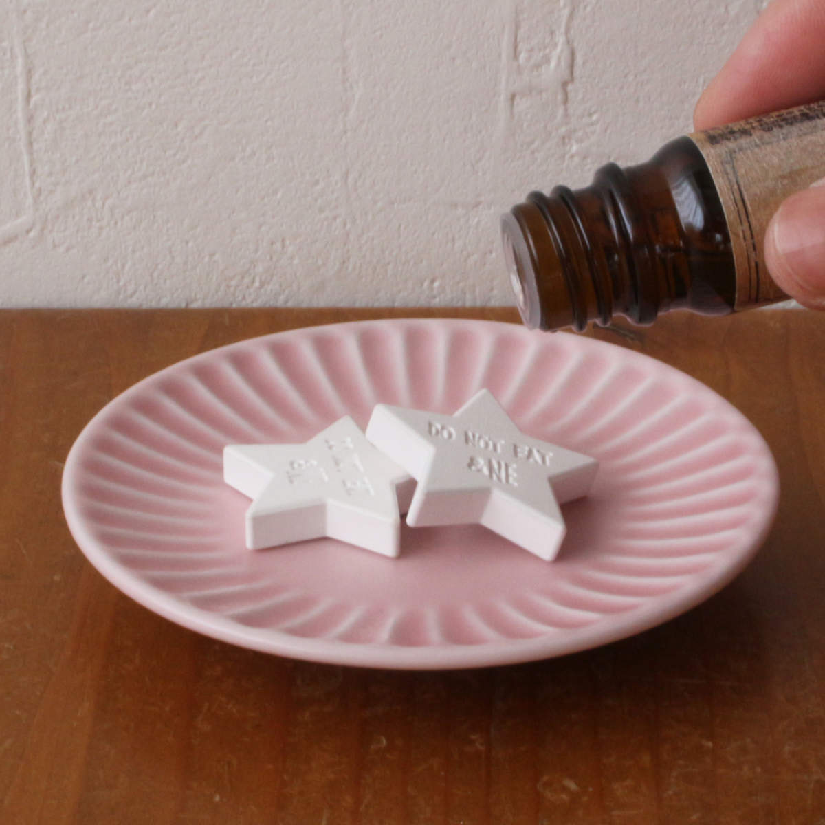 ＆NE アロマストーン プレート付き珪藻土アロマストーン （ アロマ