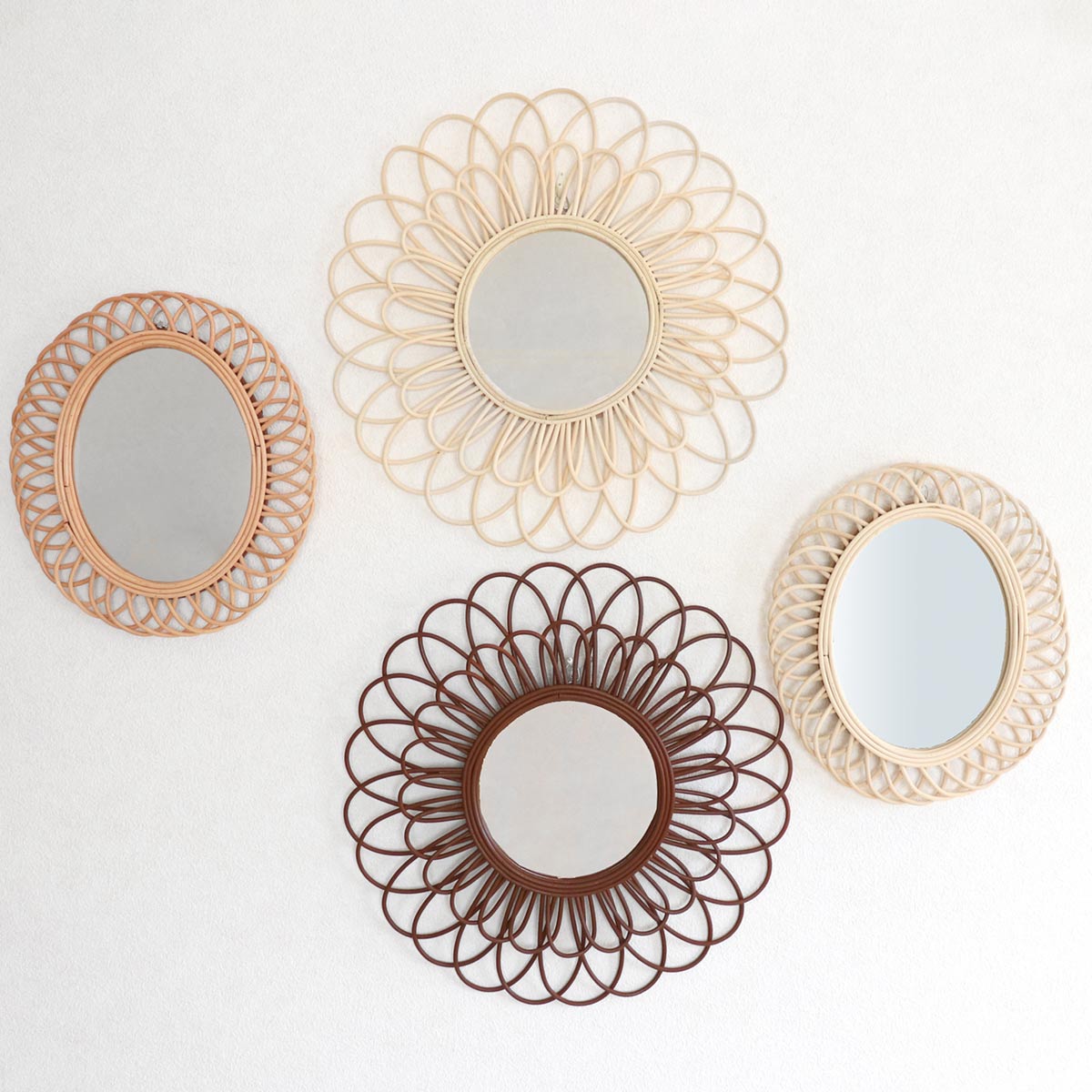 ラタンフラワーミラー 直径43cm 鏡 壁掛け （ ミラー ウォールミラー