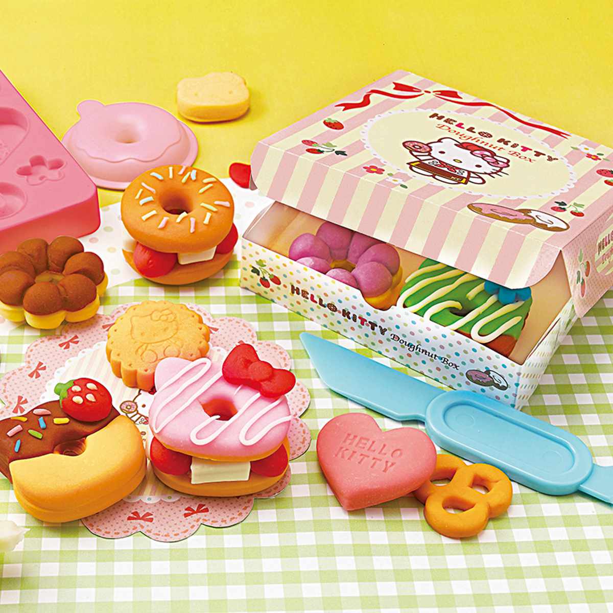 販促激安 へ*可様 ハローキティ Well Well Doughnut ストラップ 地域限