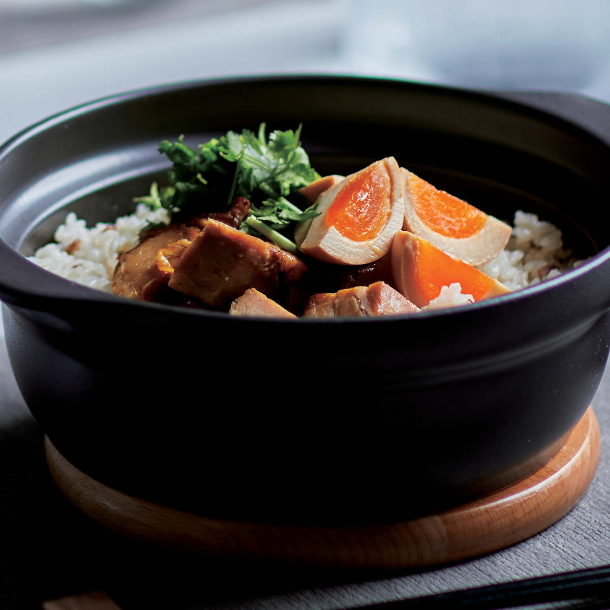 M.STYLE（エムスタイル） 土鍋 6.5号 IH対応 Karl 軽量土鍋 蒸し皿付き